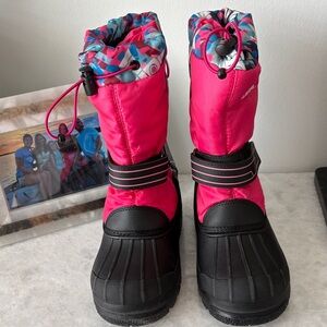 Aleader Pink and Black Winter/Snow Boots
